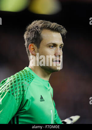 Stade Roi Baudouin, Bruxelles Belgio 13.11.2015, l'UEFA Football Team nazionali amichevole, Belgio vs. Italia 3:1 ----- Simon Mignolet, Belgio Foto Stock