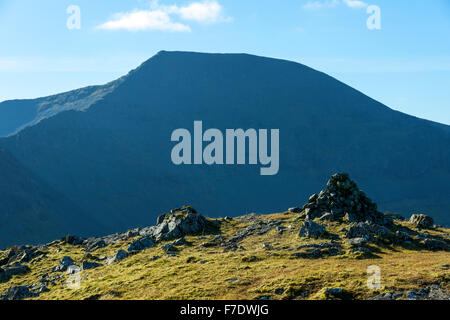 La UN' Chioch cresta (sulla sinistra) e Ben più dal vertice del Beinn Fhada, Isle of Mull, Argyll and Bute, Scotland, Regno Unito Foto Stock