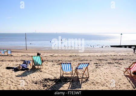 Tre gusci Beach, Western Esplanade, Southend-on-Sea, Essex, Inghilterra, Regno Unito Foto Stock