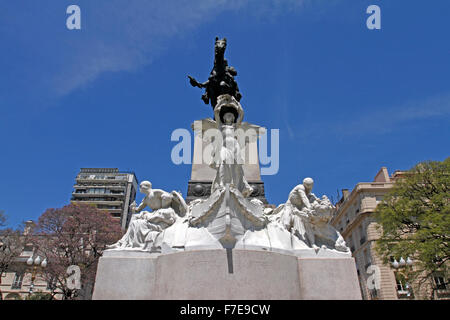 Monumento a Bartolomé Mitre si trova nella Plaza Mitre, Buenos Aires Argentina Foto Stock