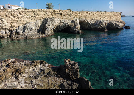 Isola di Tabarca ripida fortificazioni Foto Stock