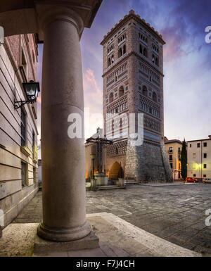 Torre mujedar del San Martin in Teruel, Spagna Foto Stock
