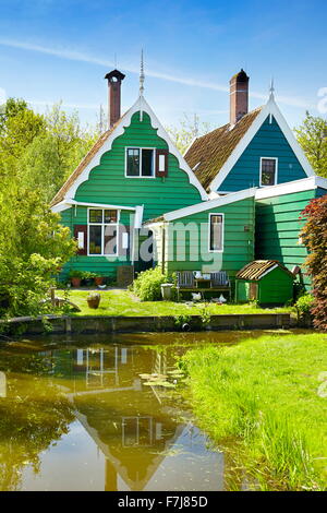 Architettura tradizionale a Zaanse Schans - Olanda Paesi Bassi Foto Stock