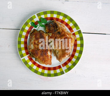 Fihunu Mas - pesce intero arrosto dalle Maldive . Foto Stock