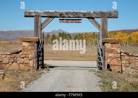 Ultimo Dollaro Ranch vista di proprietà su Hastings Mesa, vicino a Colorado Ridgeway Foto Stock