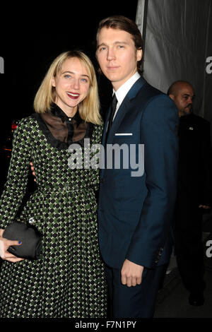 La città di New York. 30 Novembre, 2015. Zoe Kazan e Paul Dano partecipare al 2015 Gotham Independent Film Awards a Cipriani Wall Street il 30 novembre 2015 in New York City. © dpa/Alamy Live News Foto Stock
