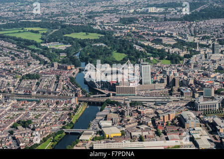 Vedute aeree del centro di Cardiff Foto Stock