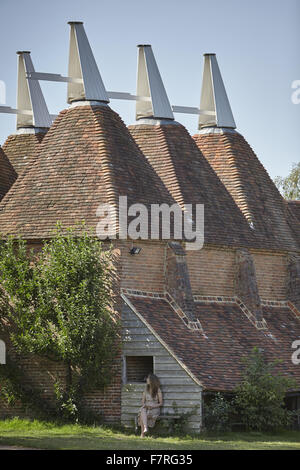 Il castello di Sissinghurst giardino, Kent. Sissinghurst è un famoso giardino creato da Vita Sackville-West e Harold Nicolson. Foto Stock