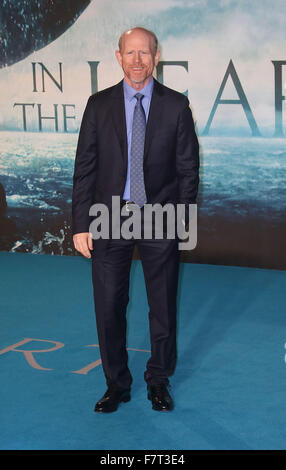 Londra, Regno Unito. 2 dicembre, 2015. 2 dicembre 2015 - Ron Howard frequentando nel cuore del mare Premiere europeo al Cinema Empire di Londra, Regno Unito. Credito: Stills Press/Alamy Live News Foto Stock