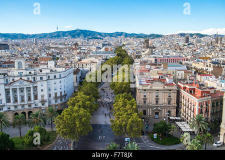 Vista del centro storico con Las Ramblas, La Rambla, Barcelona, Catalogna, Spagna Foto Stock