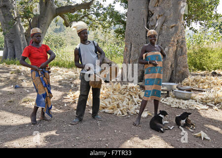 Tamberma persone, Koutammakou, " la terra dei Batammariba,' Togo Foto Stock