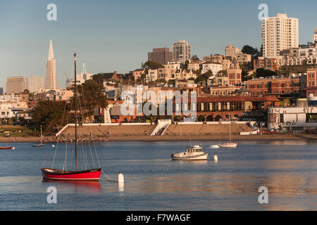 Gli Stati Uniti, California , San Francisco, TransAmerica Building, Ghirardelli Square Foto Stock