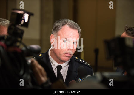 Chicago il sovrintendente di polizia Garry McCarthy è stata cotta martedì 1 dicembre dal sindaco di Chicago Rahm Emanuel. Foto Stock