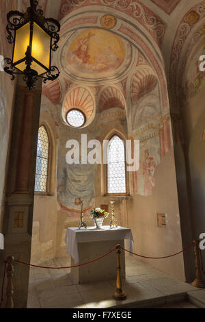 Interno della Cappella nel castello di Bled, Slovenia. Foto Stock
