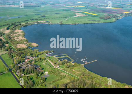 Vista aerea di olgahafen sul lago di Dümmer, dümmerlohhausen, distretto di Diepholz, Bassa Sassonia, Germania Foto Stock