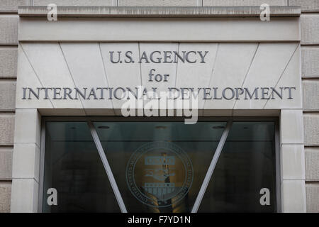 Ufficio, Agenzia statunitense per lo Sviluppo Internazionale, Ronald Reagan Building, Washington, Stati Uniti Foto Stock