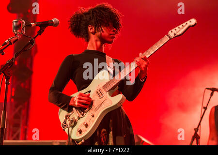 Lianne La Havas, giovane britannico cantante soul, live al Blue Balls Festival di Lucerna, Svizzera Foto Stock