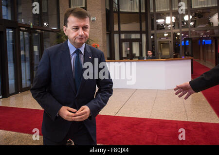 Bruxelles, BXL, Belgio. 4° dic, 2015. Lucidare il ministro degli interni Mariusz B?aszczak durante i ministri degli interni (del Consiglio GAI del Consiglio Giustizia e Affari interni) a livello europeo la sede del Consiglio a Bruxelles, in Belgio il 04.12. Credito: ZUMA Press, Inc./Alamy Live News Foto Stock