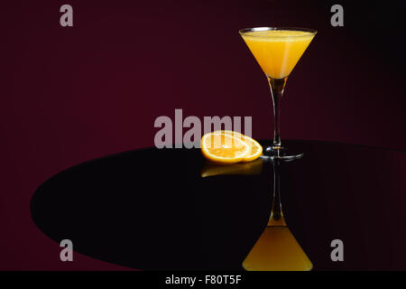 La mimosa drink sul tavolo Foto Stock