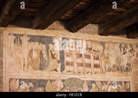 Polonia, Siedlecin, Torre Ducale - Cavaliere del torre, il castello di Camelot, Sir Lancelot del lago, Queen Guinevere e la sua corte kid Foto Stock