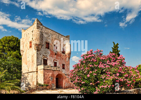 Markellos torre in Aegina Island, Grecia Foto Stock