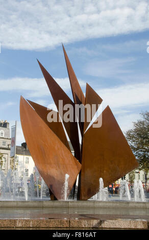 EIRE; CO. GALWAY; GALWAY; la fontana QUINCENTENIAL IN Eyre Square Foto Stock