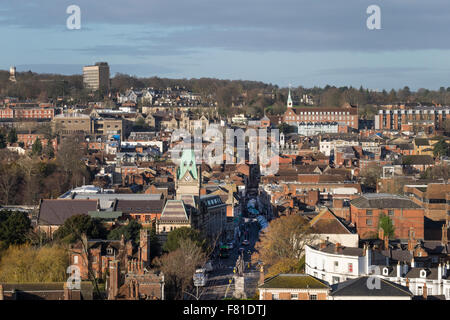 Vista del Winchester City Center Skyline e High Street Foto Stock