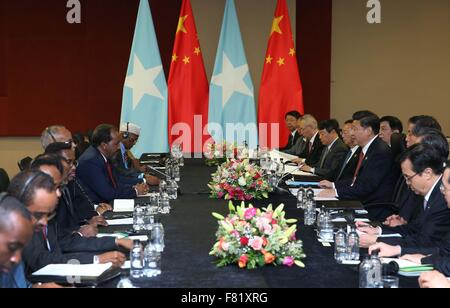 Johannesburg, Sud Africa. 4° dic, 2015. Il presidente cinese Xi Jinping incontra il Presidente somalo Hassan Sheikh Mohamoud a Johannesburg, Sud Africa, Dicembre 4, 2015. Credito: Pang Xinglei/Xinhua/Alamy Live News Foto Stock