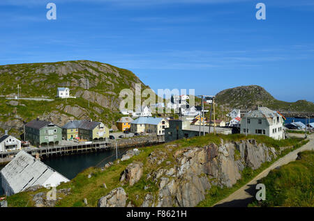 Villaggio sereno di Nyksund in estate, vesteraalen Norvegia Foto Stock