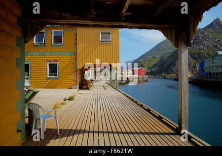 Villaggio sereno di Nyksund in estate, vesteraalen Norvegia Foto Stock