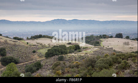 Ampie vedute della South Bay Area da Fremont vecchi preservare. Foto Stock