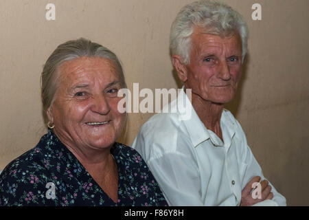 Coppia di anziani e di nozze albanese, Kruja Foto Stock