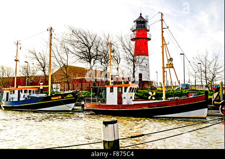 Buesum harbour con faro; von Hafen Büsum mit Leuchtturm Foto Stock