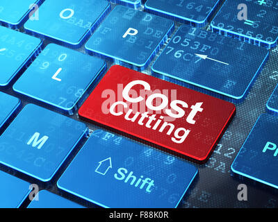 Il concetto di business: taglio di costo sulla tastiera del computer sullo sfondo Foto Stock