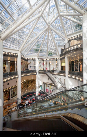 Shopping center Quartier 206, Friedrichstrasse, nel quartiere Mitte di Berlino, Germania Foto Stock