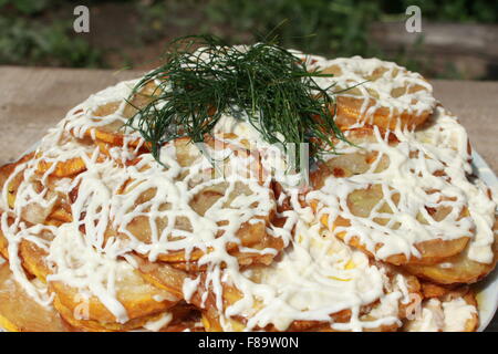 Piatto da fresche spremute fritto in salsa Foto Stock