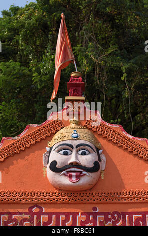 Icona del demone Maruti tempio indù Altinho Panjim Goa in India Foto Stock