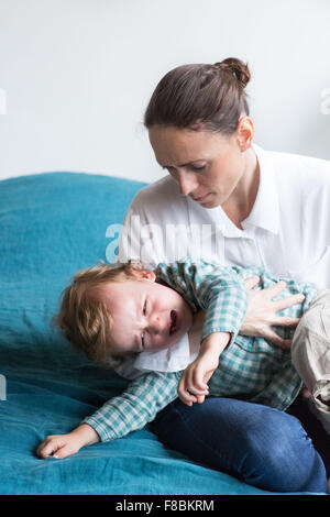 2 anno-vecchio ragazzo. Foto Stock