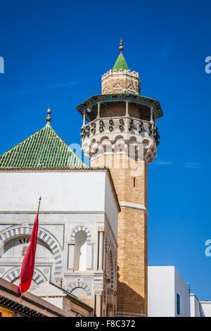 Minareto nella medina di Tunisi Foto Stock