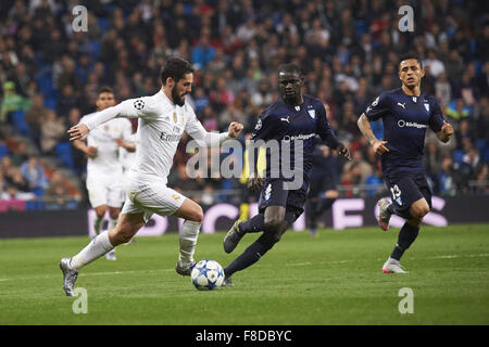 Madrid, Spagna. L'8 dicembre, 2015. Isco (centrocampista Real Madrid F.C.), in azione durante la UEFA Champions League match tra Real Madrid e a Malmo FF a Santiago Bernabeu l 8 dicembre 2015 a Madrid Credit: Jack Abuin/ZUMA filo/Alamy Live News Foto Stock