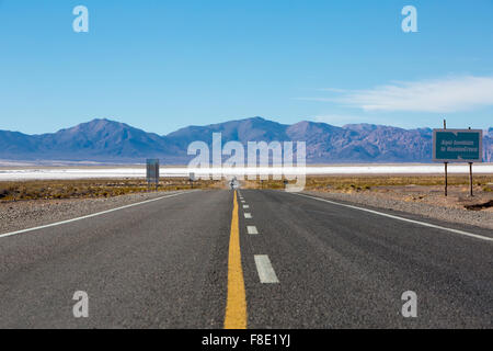 Strada Nazionale 40 in Argentina del nord Foto Stock