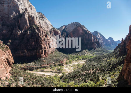 Zion Canyon Trail vista nel Parco Nazionale di Zion. Foto Stock