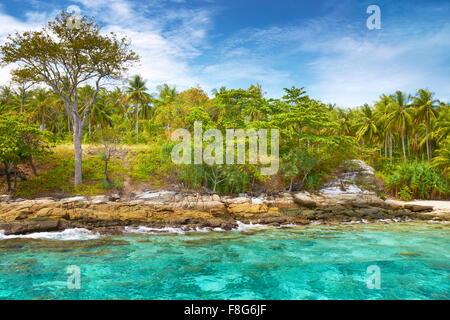 Thailandia - piccola isola a Phang Nga Bay Foto Stock