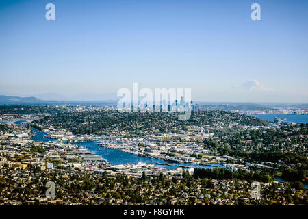 Vista aerea del paesaggio urbano di Seattle, Washington, Stati Uniti Foto Stock