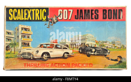 Bambini Scalextric del James Bond car chase impostato Foto Stock
