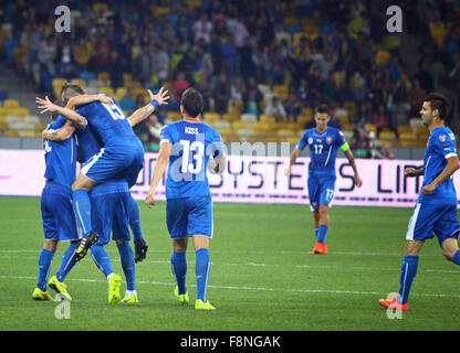 Kiev, Ucraina - 8 Settembre 2014: Slovacco giocatori reagiscono dopo la battuta di Ucraina dopo la loro UEFA EURO 2016 partita di qualificazione Foto Stock