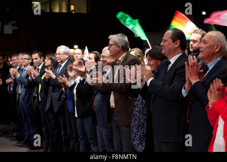 Creteil, Francia. 09Dec, 2015. Claude Bartolone incontro politico PS, francese ala sinistra, Creteil, Francia Credito: Ania Freindorf/Alamy Live News Foto Stock