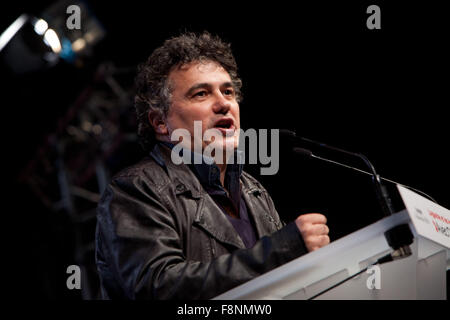 Creteil, Francia. 09Dec, 2015. Claude Bartolone incontro politico PS, francese ala sinistra, Creteil, Francia Credito: Ania Freindorf/Alamy Live News Foto Stock