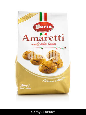 Pacchetto di Amaretti Doria biscotti italiani su sfondo bianco Foto Stock
