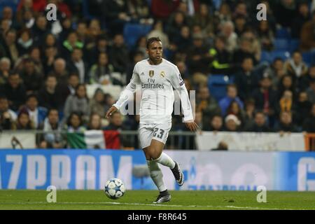 Madrid, Spagna. L'8 dicembre, 2015. Danilo (reale) Calcio/Calcetto : UEFA Champions League Giornata 6 Gruppo un match tra il Real Madrid CF 8-0 Malmo FF al Santiago Bernabeu di Madrid in Spagna . © Mutsu Kawamori/AFLO/Alamy Live News Foto Stock